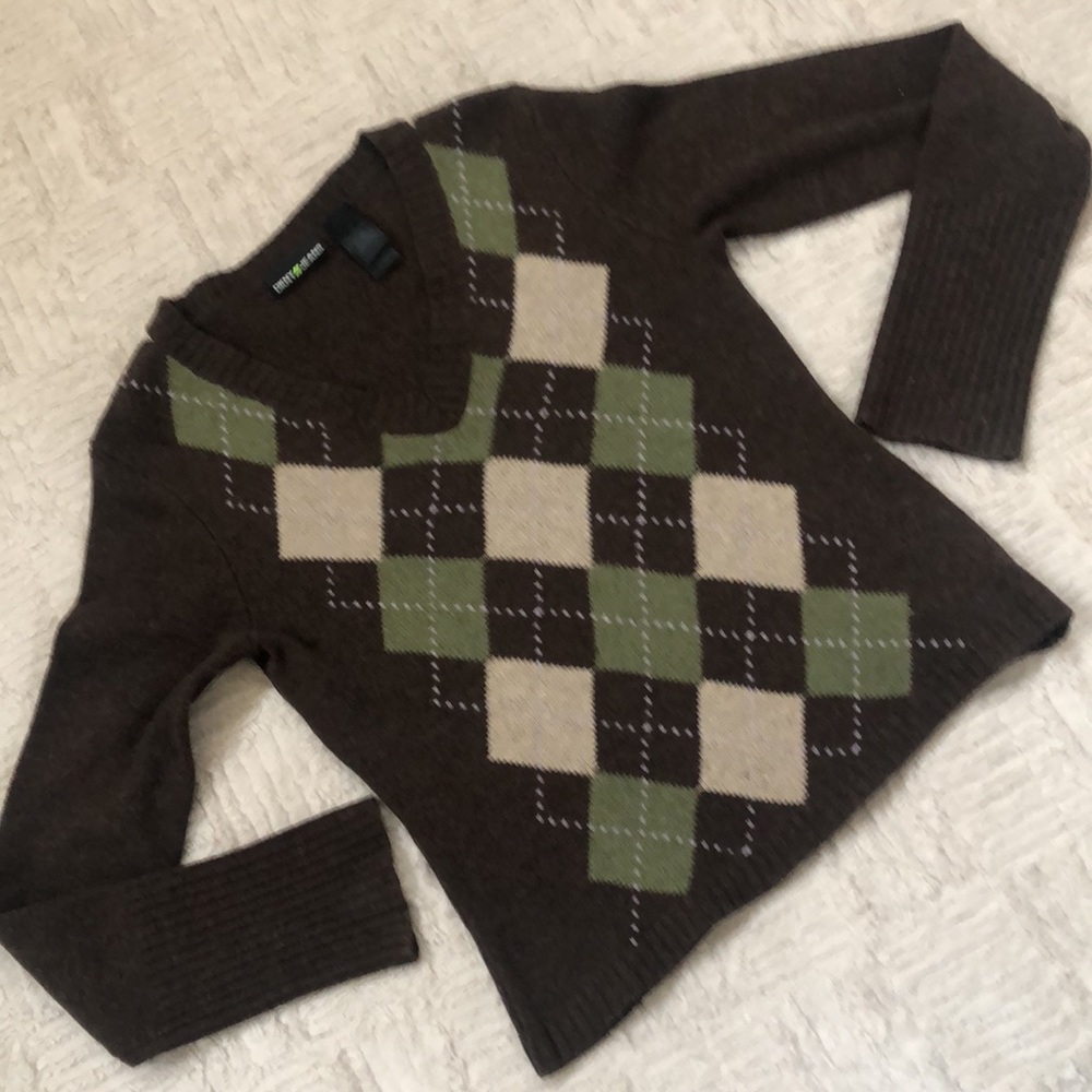 DKNY Jeans 100% wool brown argyle v-neck sweater Size Medium